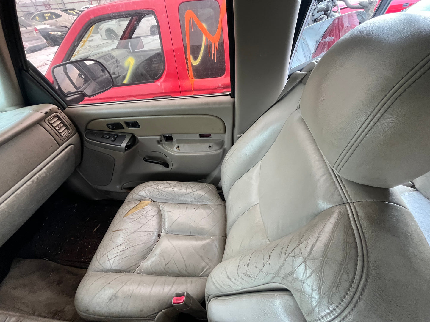 2000-2006 Chevrolet Tahoe - Stock #: M18415