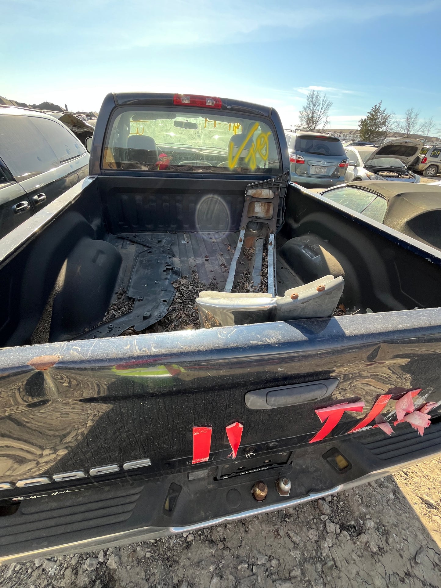 2004 Dodge RAM 1500 - Stock #: M18509 - MF-19