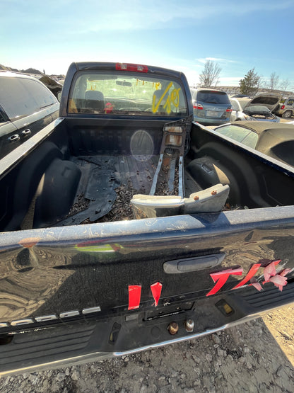 2004 Dodge RAM 1500 - Stock #: M18509 - MF-19