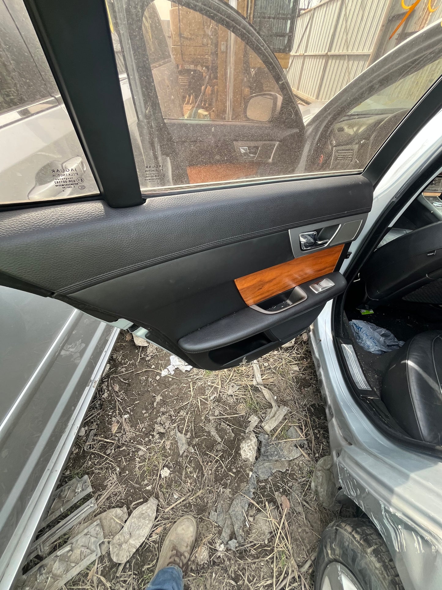 2009-2011 JAGUAR XF  - PARTING OUT- ME-11- #M18481