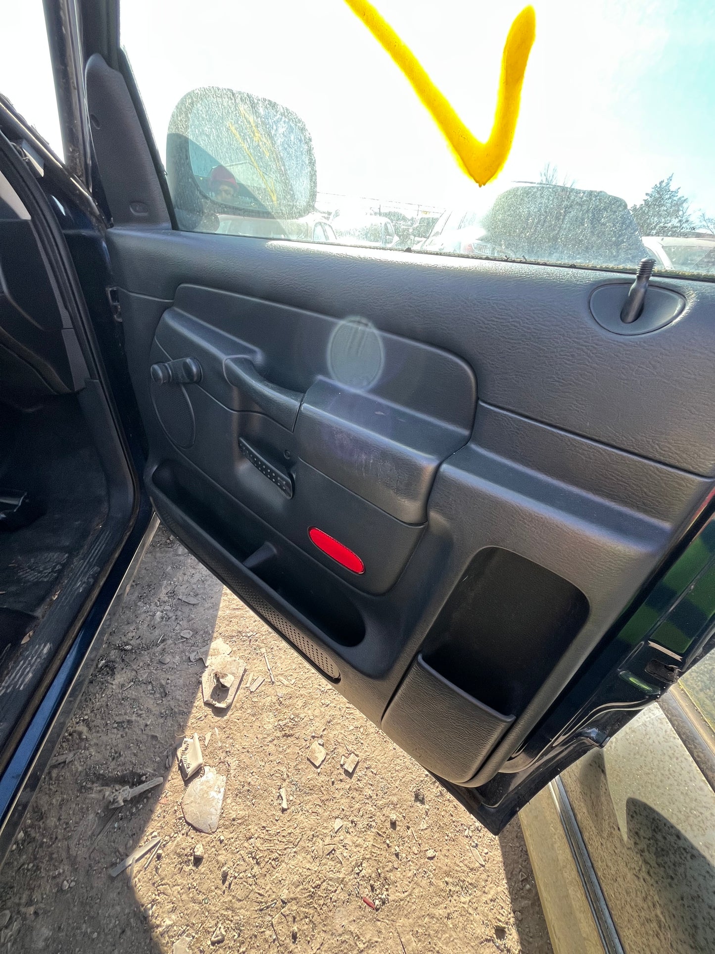 2004 Dodge RAM 1500 - Stock #: M18509 - MF-19