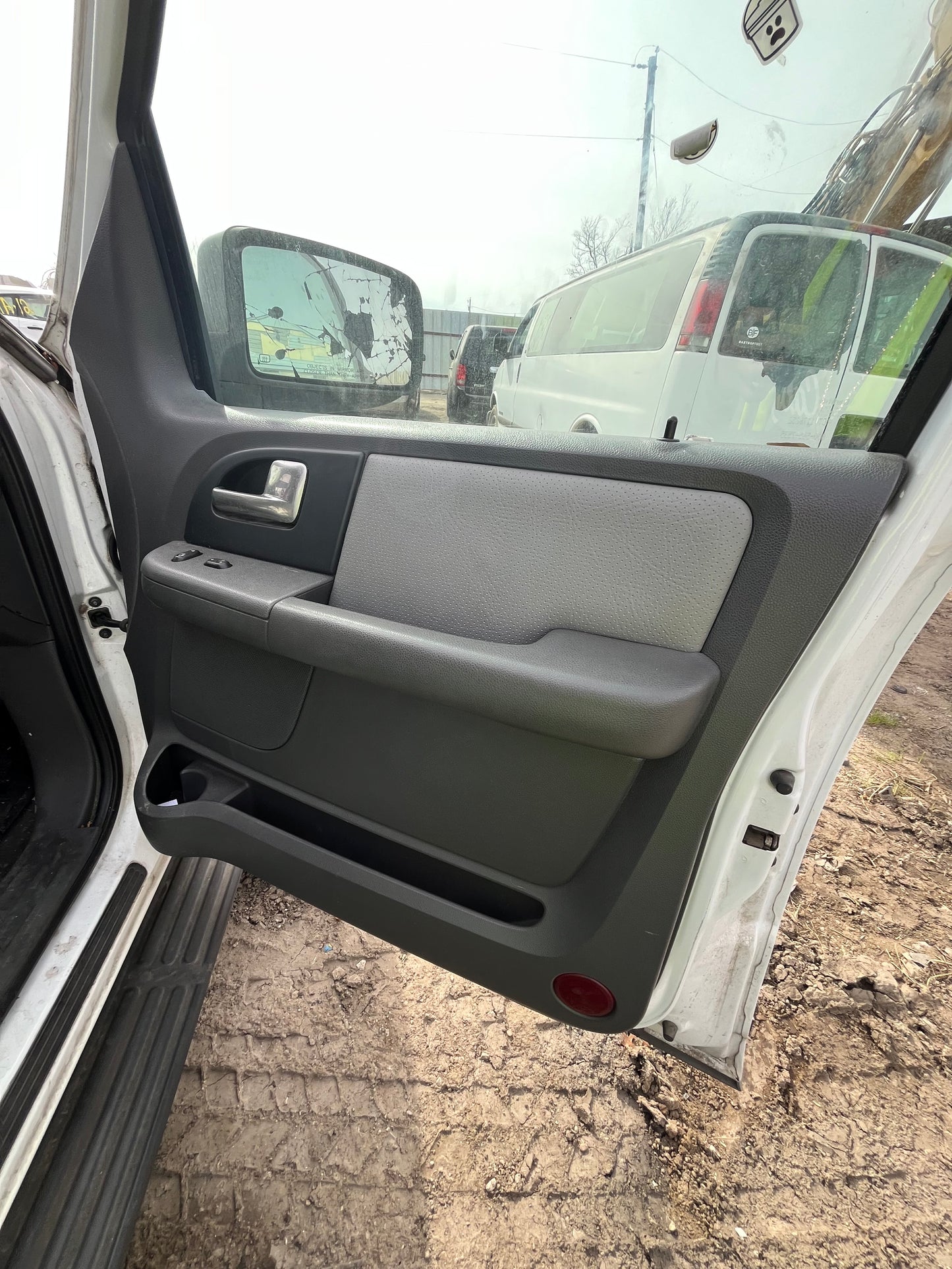 2003 Ford Expedition - Stock #: M18510 - MF-20