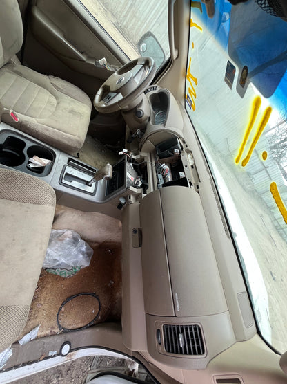 2005 Nissan Pathfinder - Stock #: M18621 - ML-11