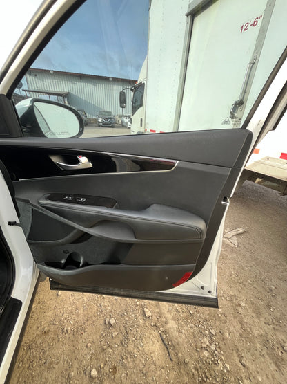 2017 KIA SORENTO - STOCK #: M18557