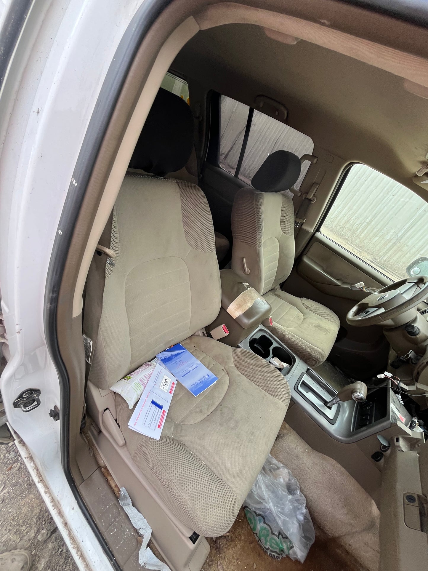 2005 Nissan Pathfinder - Stock #: M18621 - ML-11