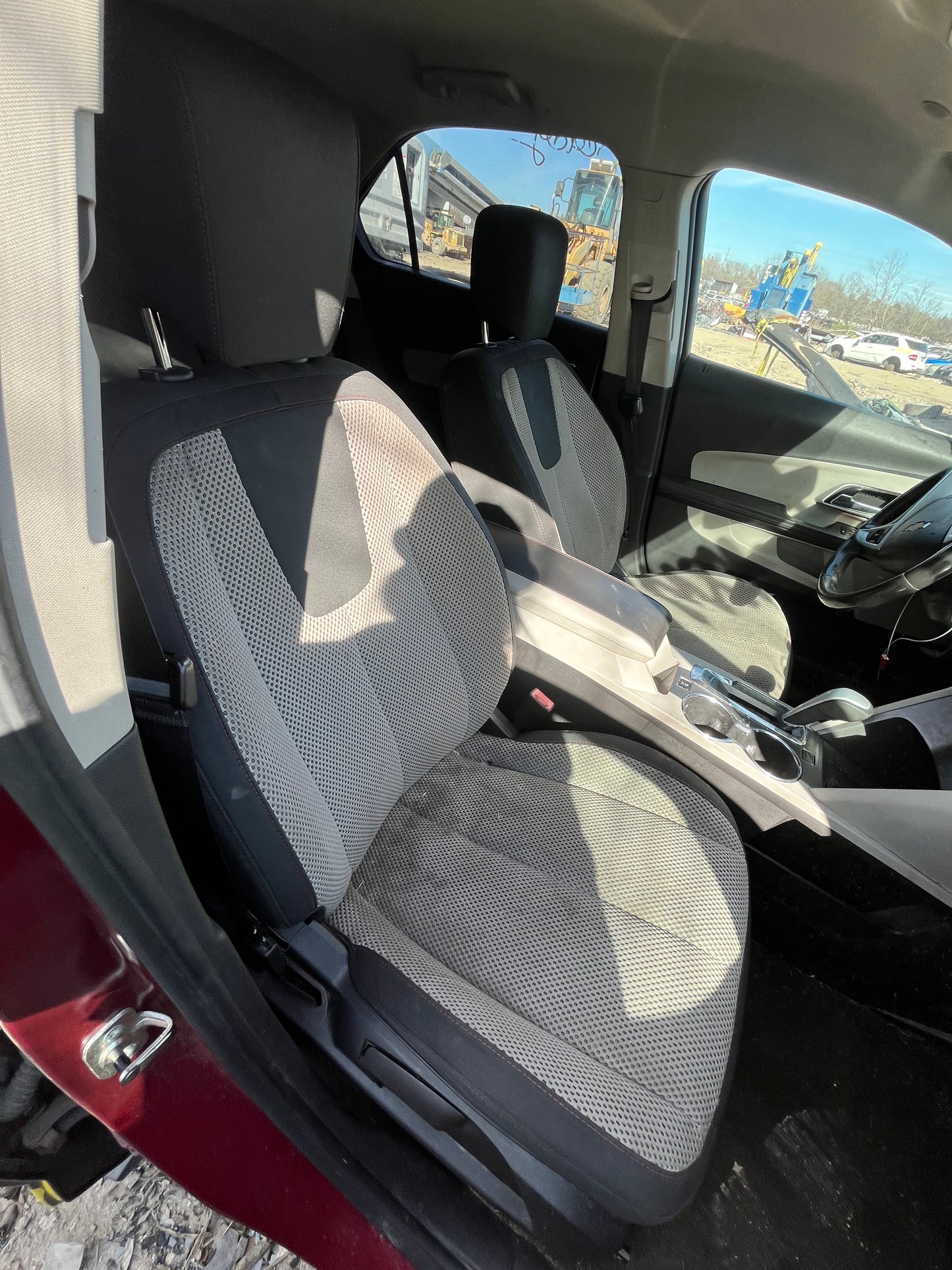 2010-2011 CHEVY EQUINOX- PARTING OUT- MXM-12- # M18322