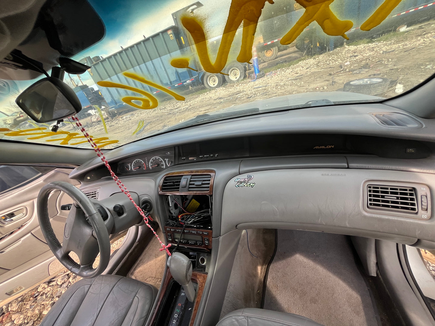 2000-2004 Toyota Avalon - Stock #: M18346