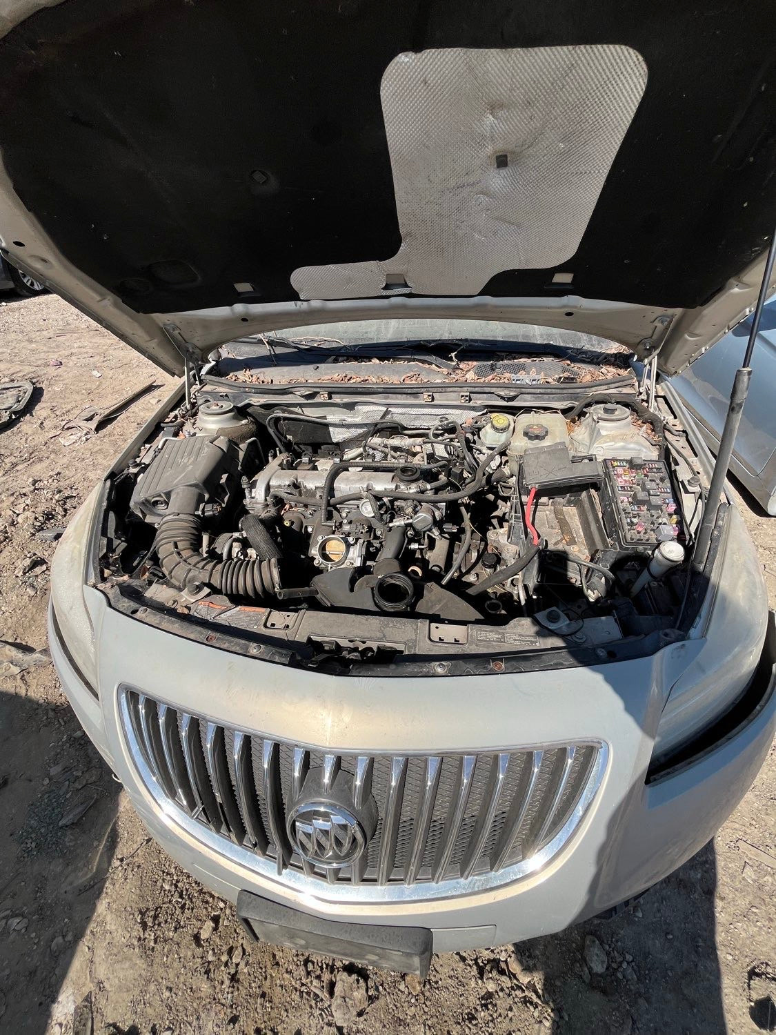 2011 Buick Regal - Stock #: M18502 - MF-12