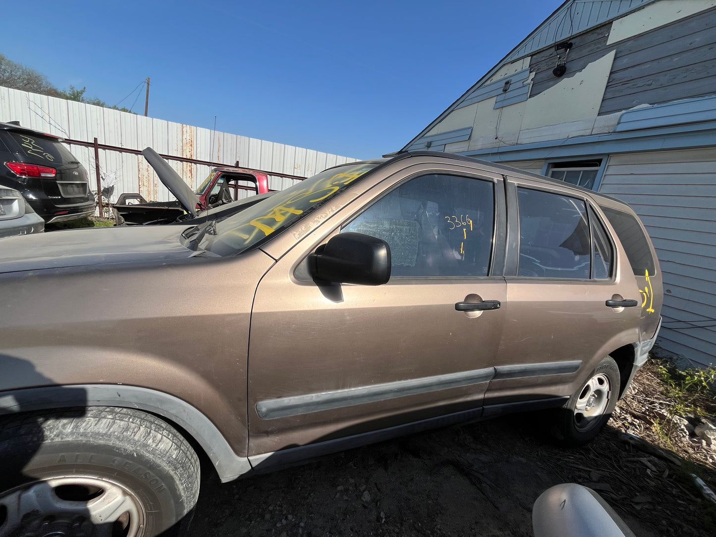 2002-2004 Honda CR-V - Stock #: M18751