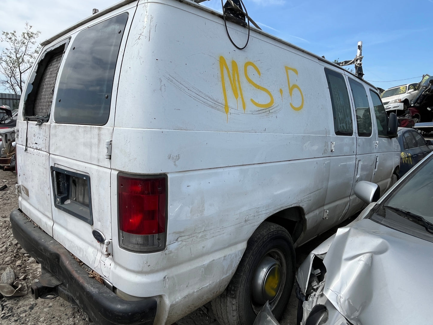 2003-2007 Ford E-350 Club Wagon - Stock #: M18755