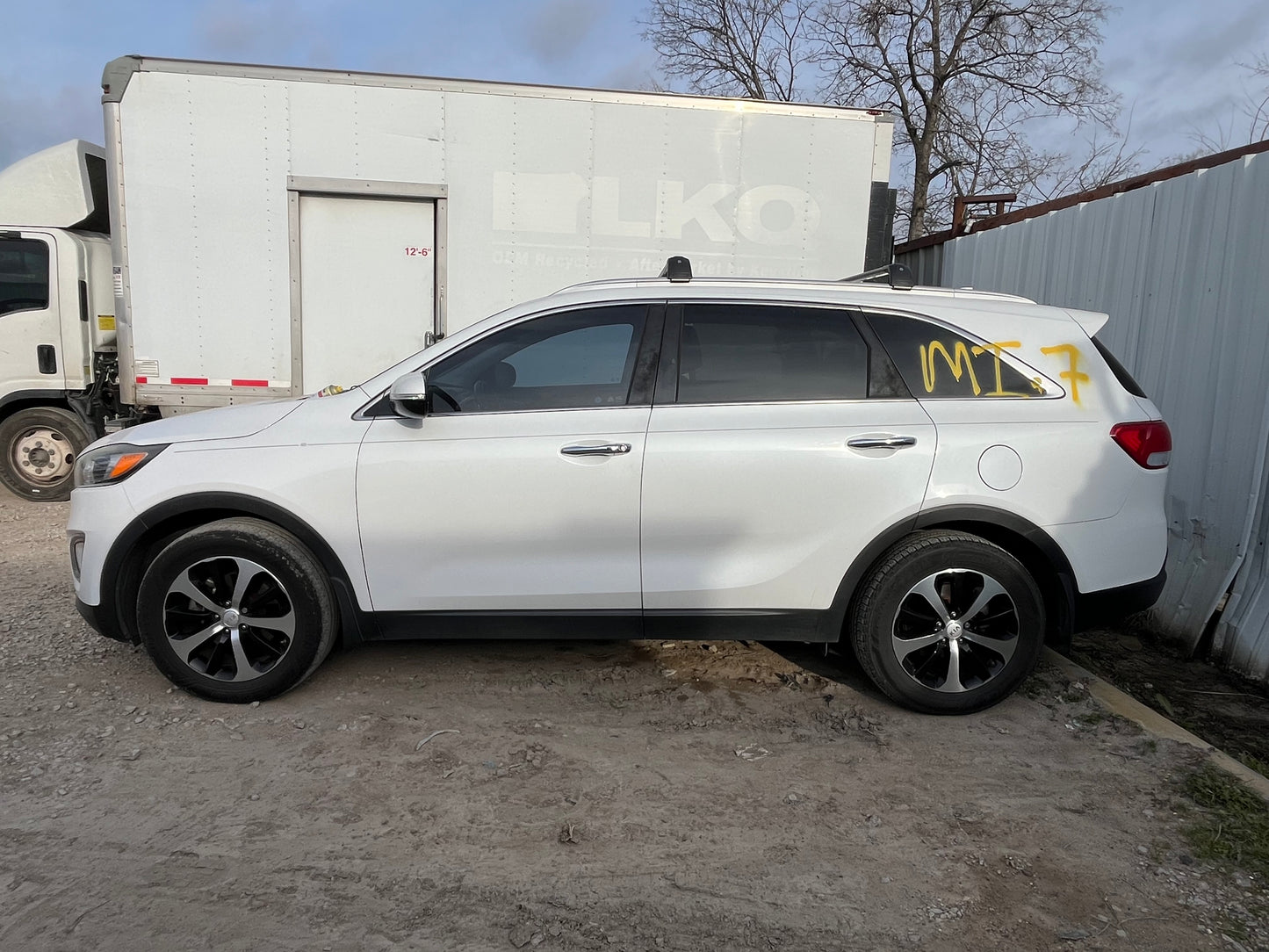 2017 KIA SORENTO - STOCK #: M18557