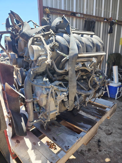 2008-2010 INFINITI QX56  -  5.6 L ENGINE - #M16501