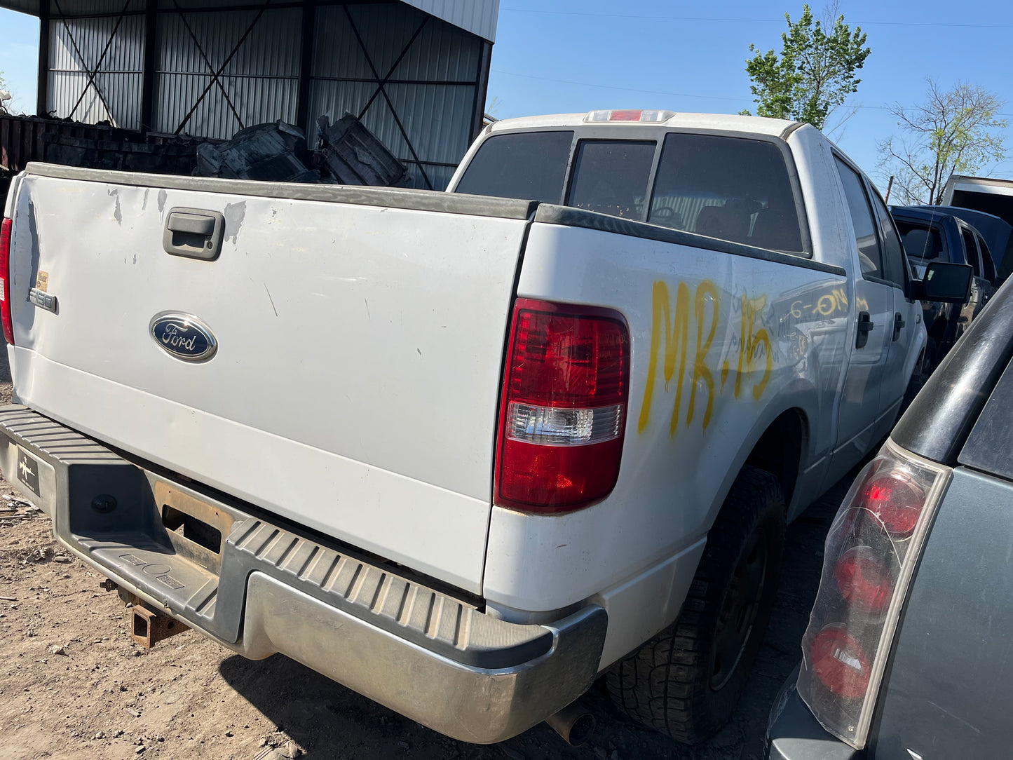 2004 Ford F150 - Stock #: M18745 - MR-15