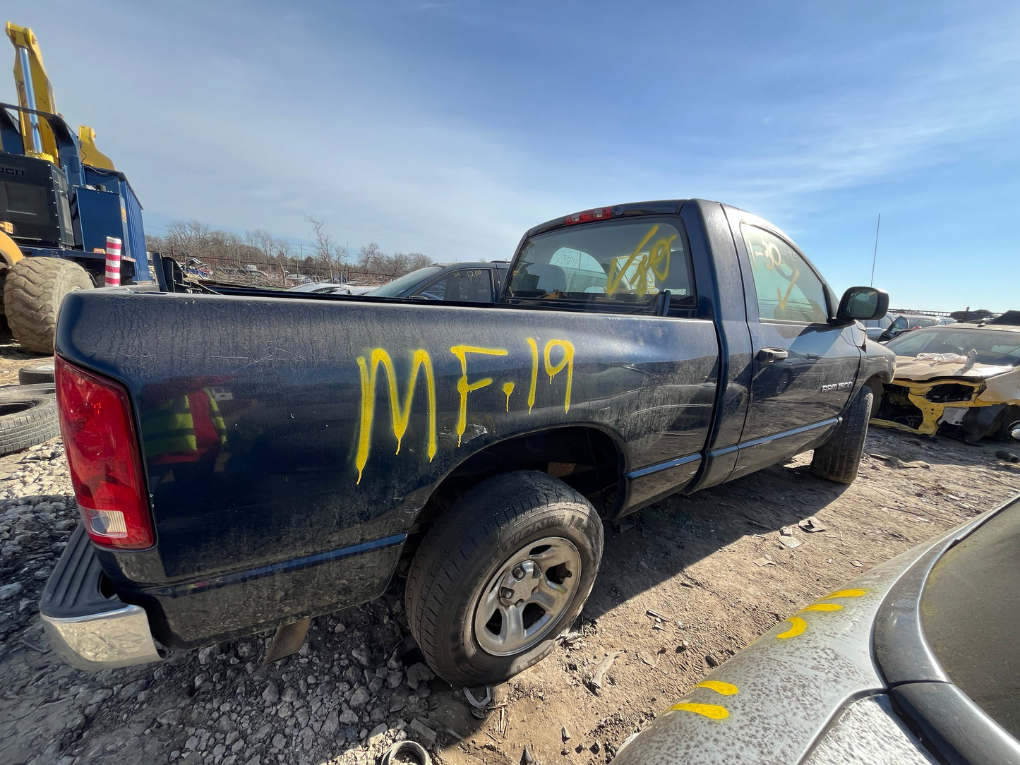 2004 Dodge RAM 1500 - Stock #: M18509 - MF-19