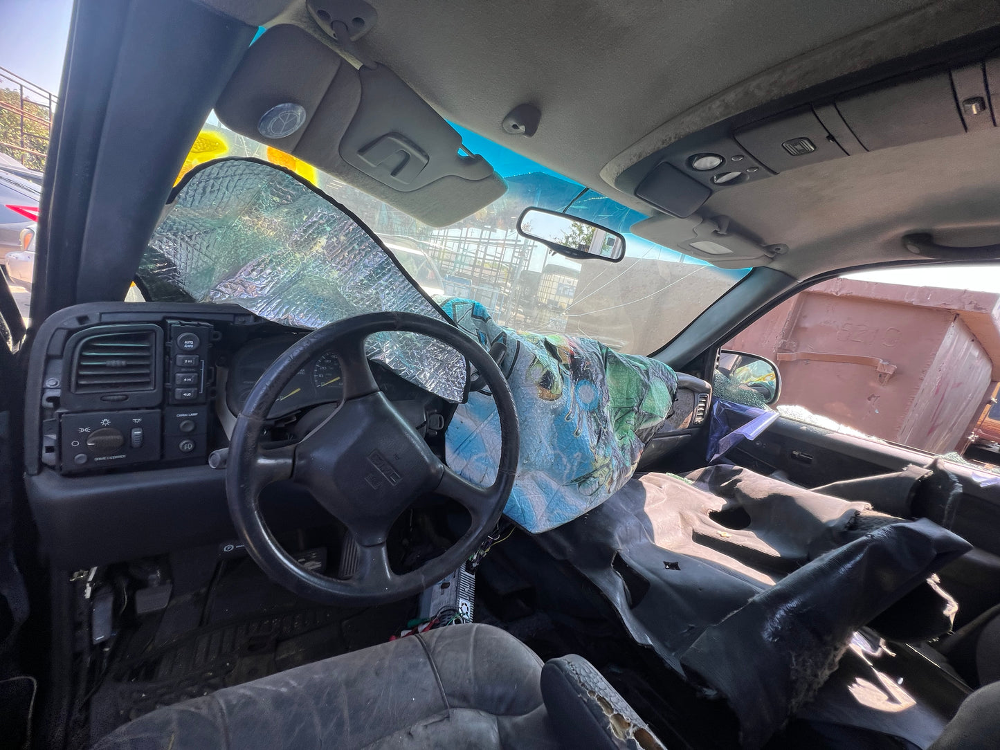 2/2 1996-2006 GMC SIERRA 1500  All Parts G - Z | SKU #: M17551