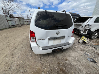 2005 Nissan Pathfinder - Stock #: M18621 - ML-11