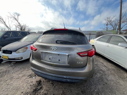 2009 Infiniti FX35 - Stock #:M18214 - MXH-4