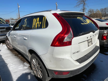 2010-2017 VOLVO XC60 - PARTING OUT- MA-11- # M18401