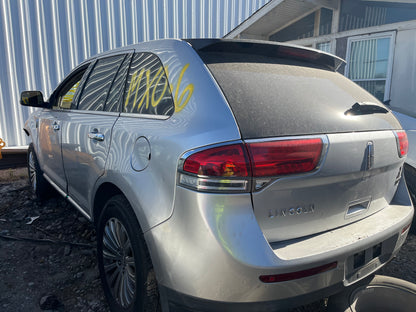 2011 LINCOLN MKS - STOCK #: M18356