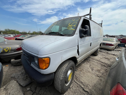2003-2007 Ford E-350 Club Wagon - Stock #: M18755