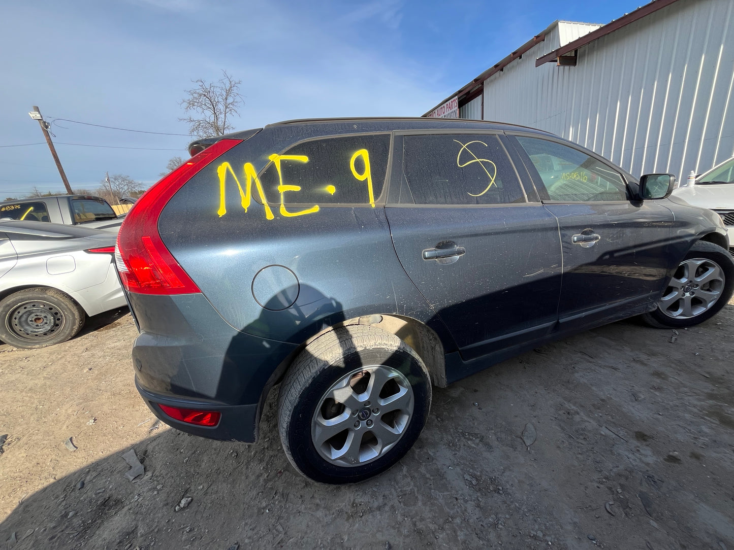 2010 VOLVO XC60 - STOCK #: M18479