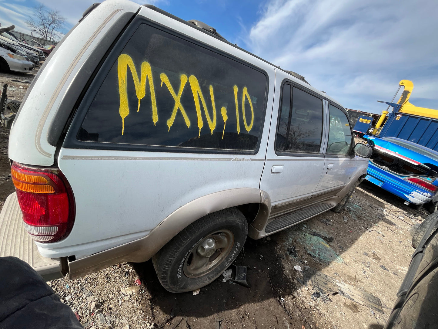 1998 Ford Explorer - Stock #: M18340 - MXN-10