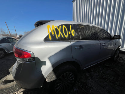 2011 LINCOLN MKS - STOCK #: M18356