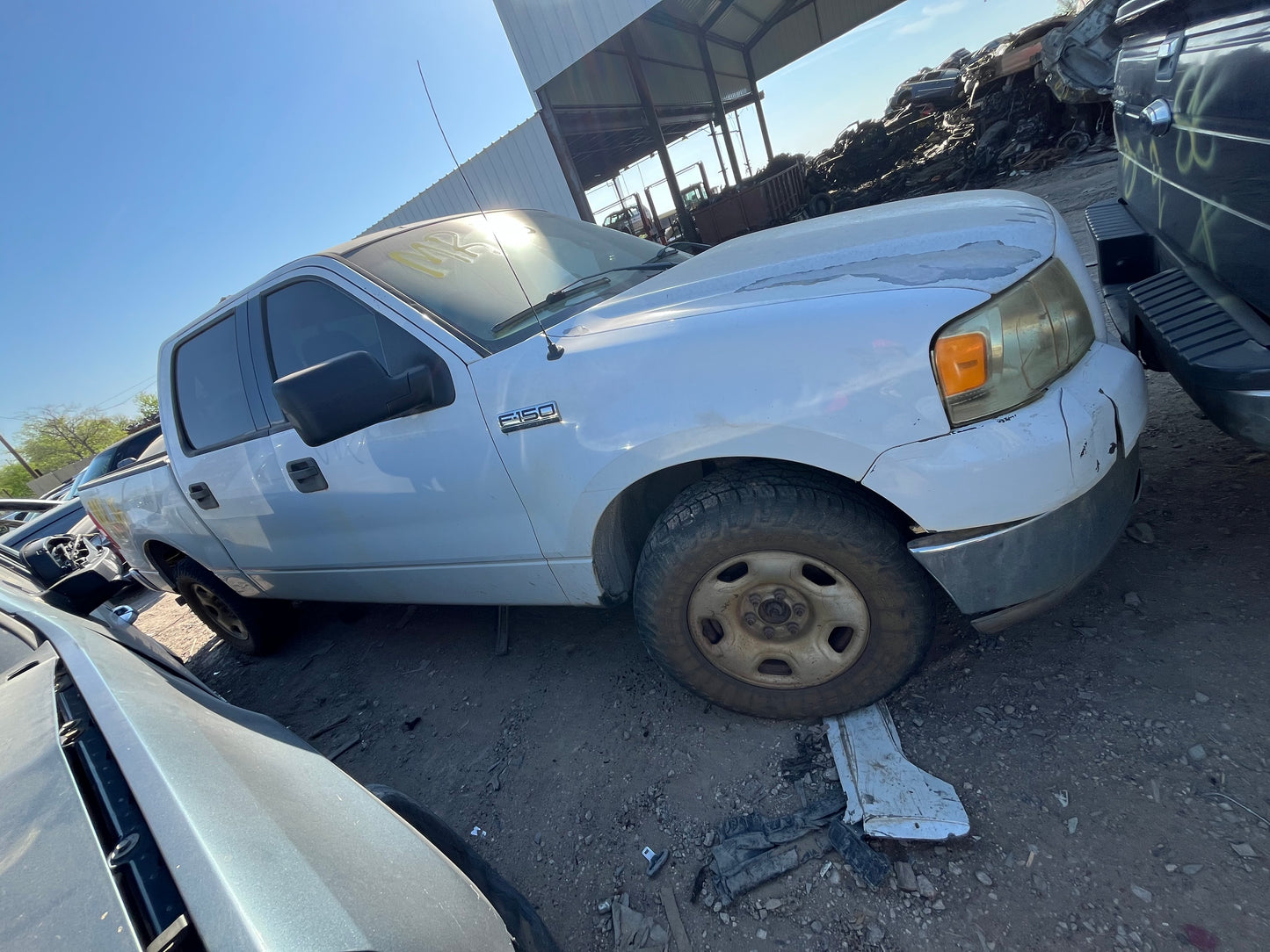 2004 Ford F150 - Stock #: M18745 - MR-15