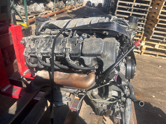 2005-2007 MERCEDES BENZ R500  -  5.0 L ENGINE - #M18366