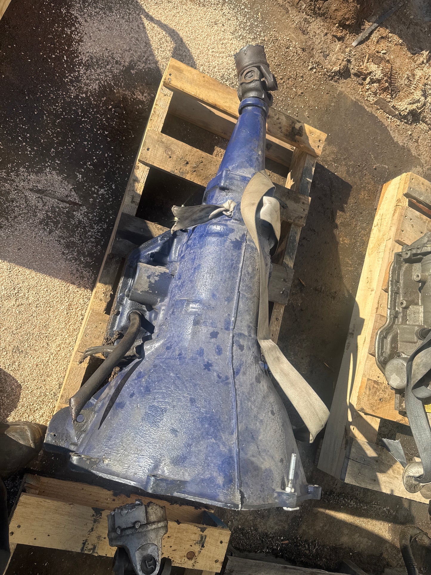 1975-1980 CHEVY C10 - AUTOMATIC TRANSMISSION -#M18411