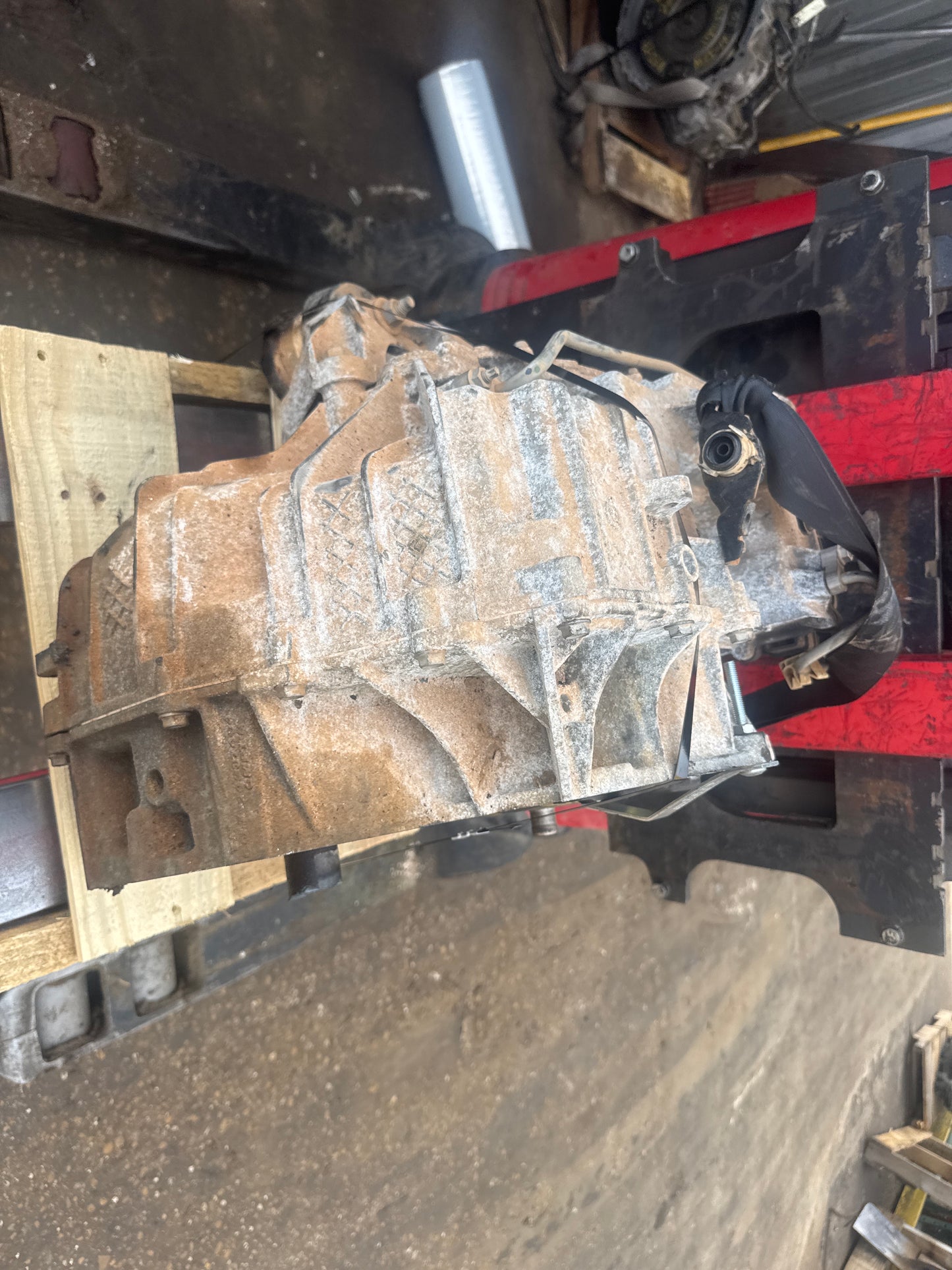 2011 CHEVY TRAVERSE - AUTOMATIC TRANSMISSION - # MS0414