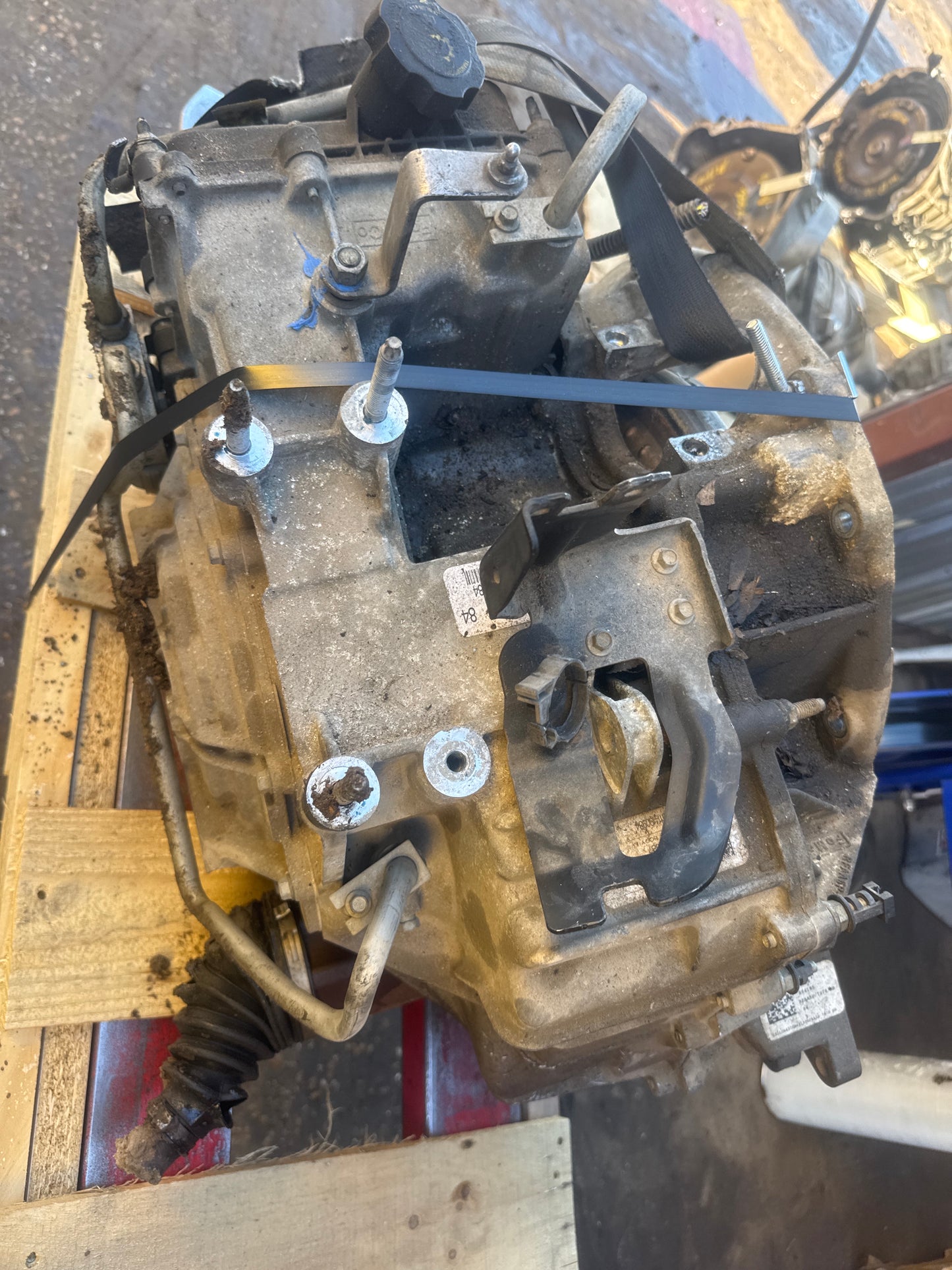 2013 FORD EXPLORER - AUTOMATIC TRANSMISSION - # M18396