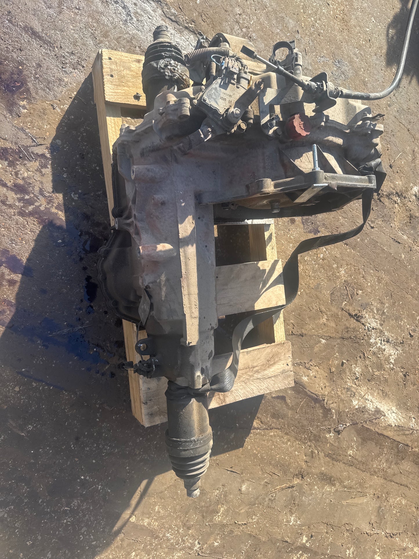 2003 PONTIAC GRAND AM  -  AUTOMATIC TRANSMISSION - #M18303