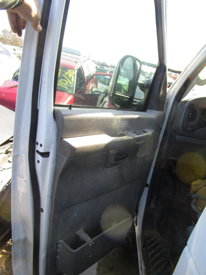 2/2 2002 - 2007  Ford E150 | All Parts G - Z | SKU #:16791 CQ-1