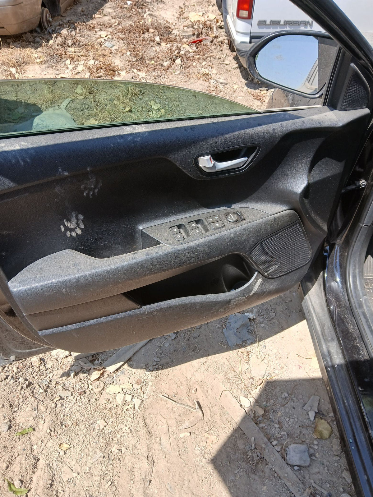 CA_VEHICLE_MEDIA:12877937819:3200215323