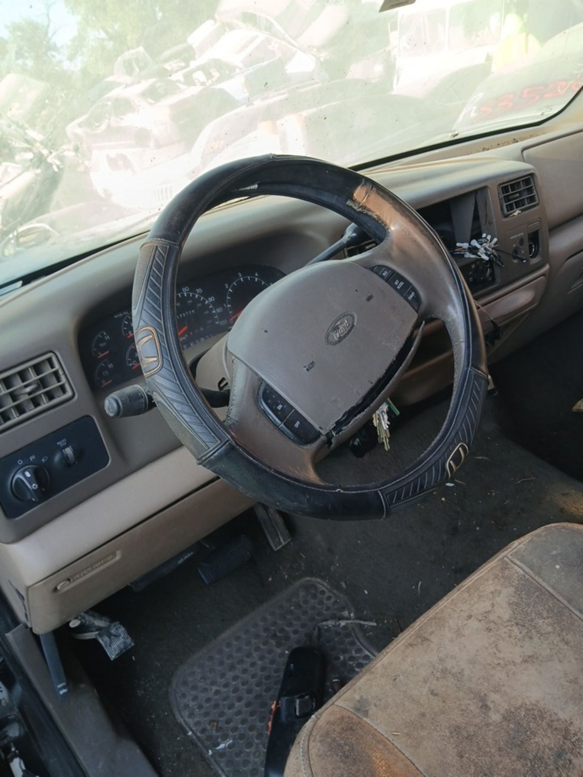 CA_VEHICLE_MEDIA:12993712570:3236311537