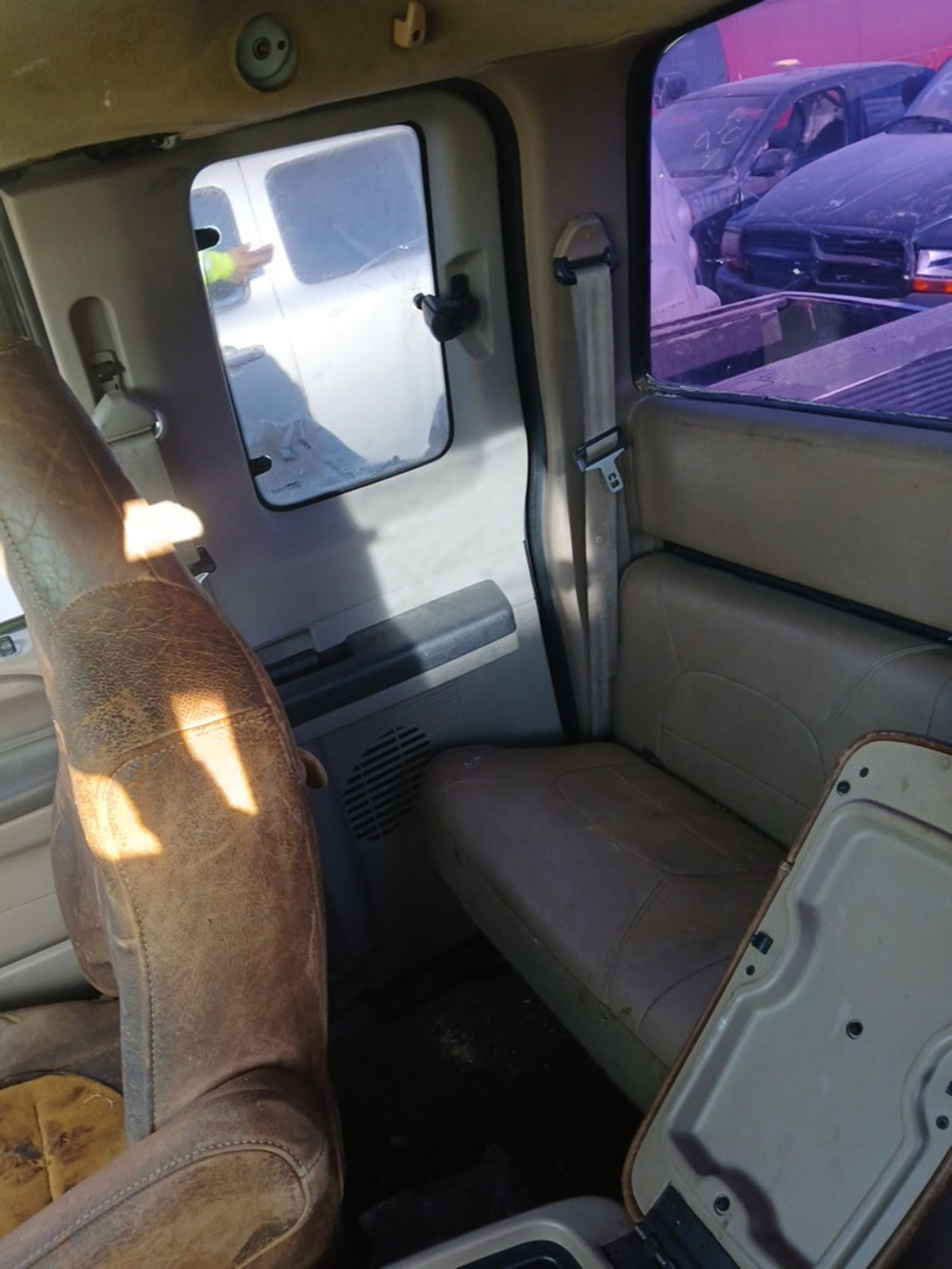 CA_VEHICLE_MEDIA:12993712570:3236311553