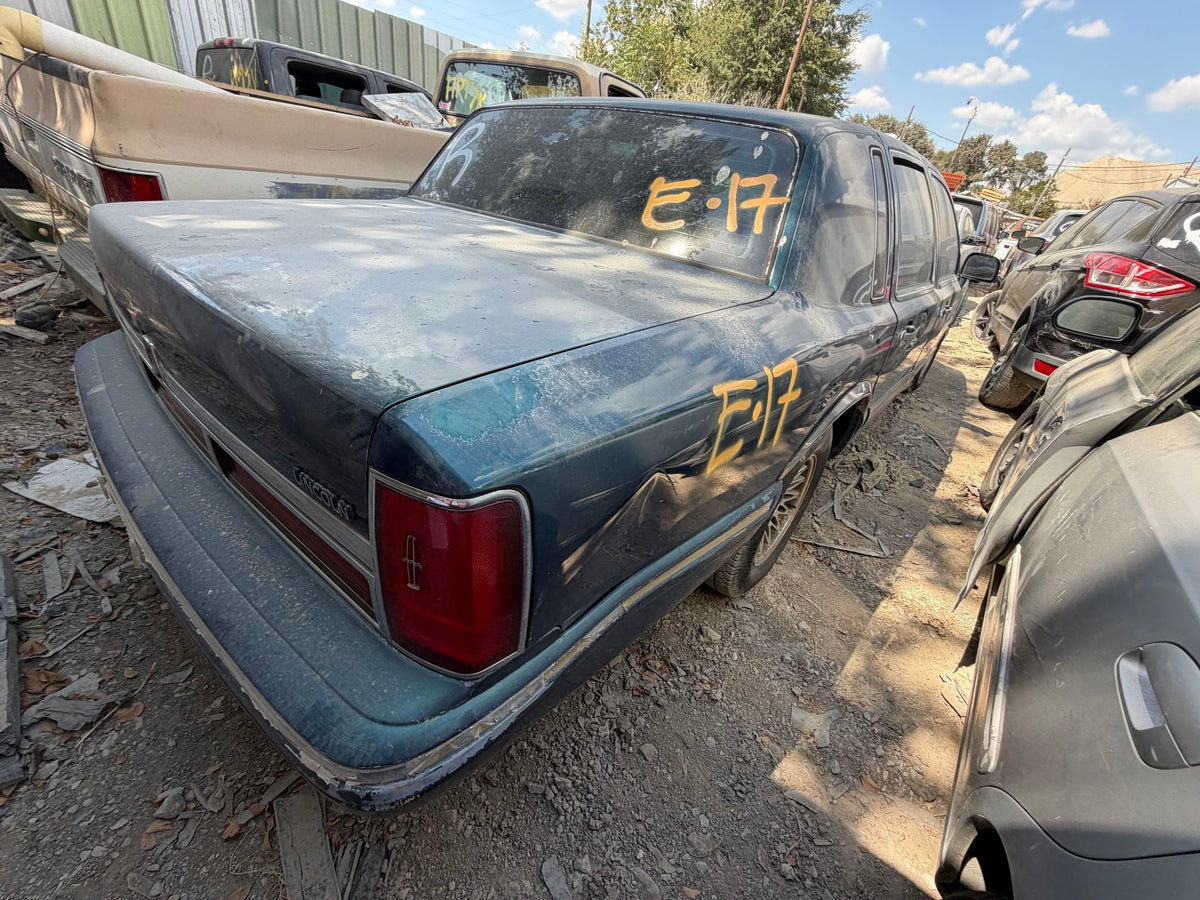 CA_VEHICLE_MEDIA:12993725582:3237869674