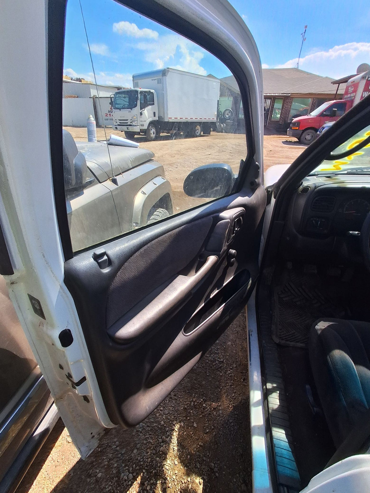 CA_VEHICLE_MEDIA:13090789647:3264769580