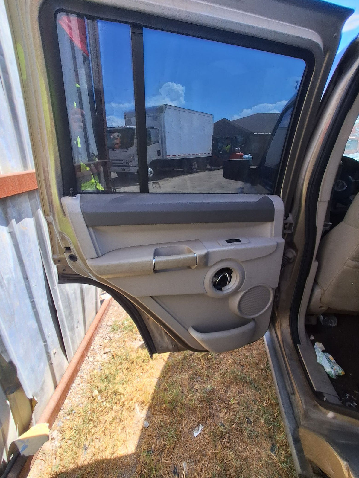 CA_VEHICLE_MEDIA:13090789885:3264754217