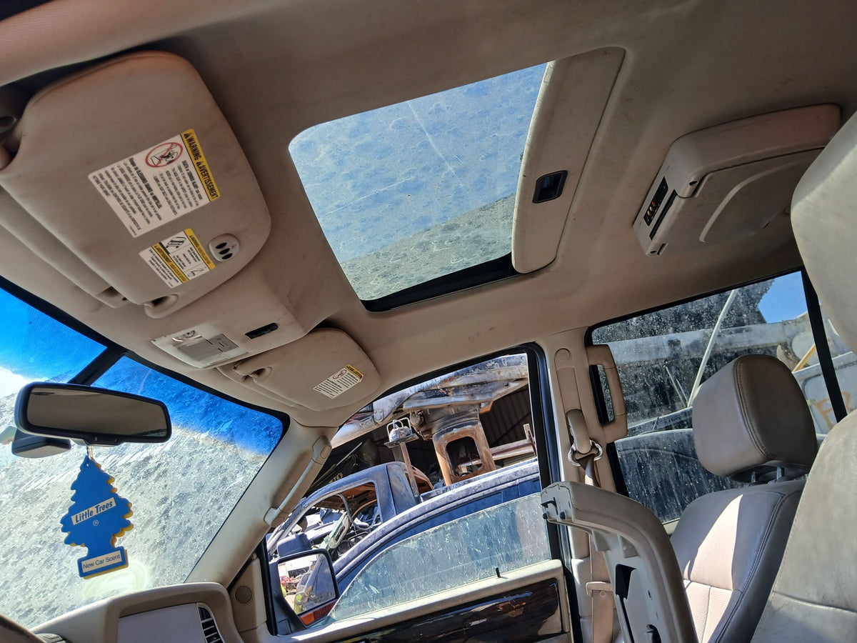 CA_VEHICLE_MEDIA:13090791149:3262686407