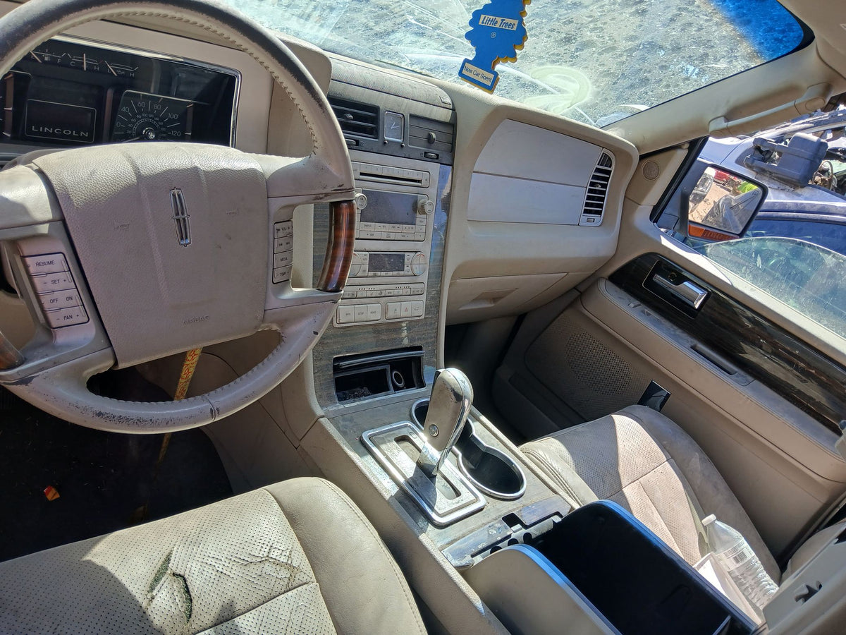 CA_VEHICLE_MEDIA:13090791149:3262686500