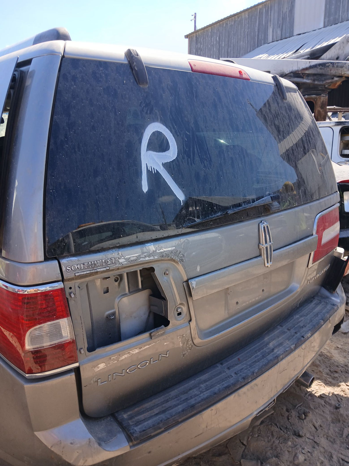 CA_VEHICLE_MEDIA:13090791149:3262686545