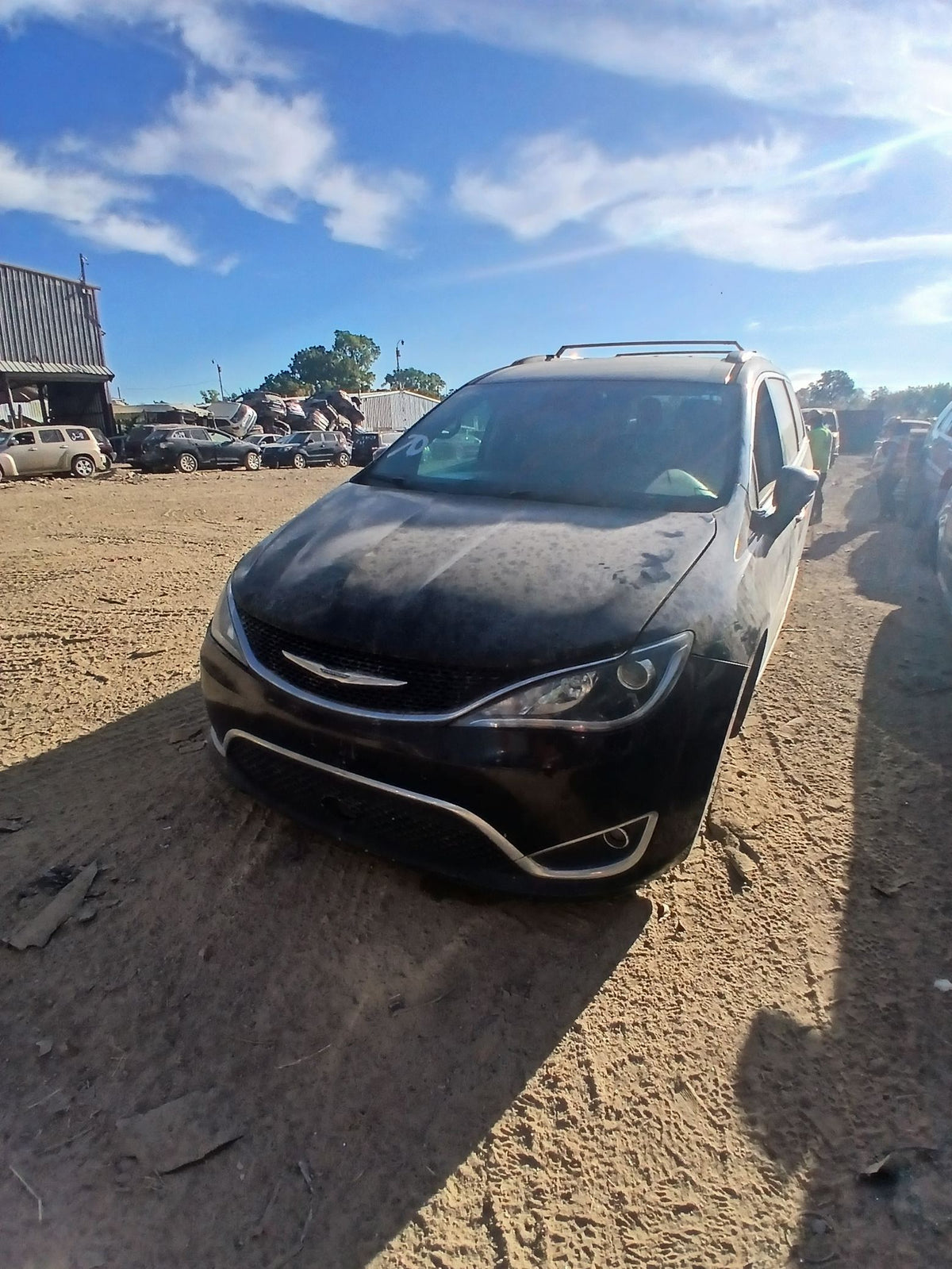 CA_VEHICLE_MEDIA:13090791151:3261323917