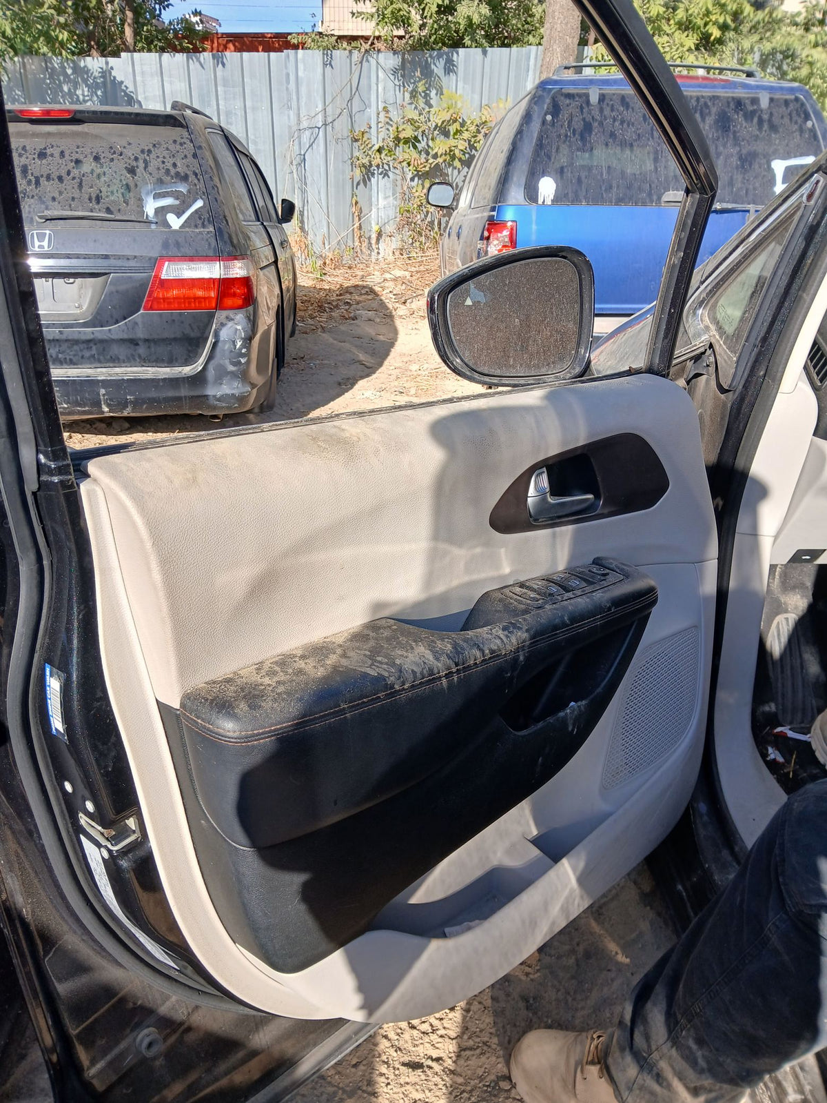 CA_VEHICLE_MEDIA:13090791151:3261358329