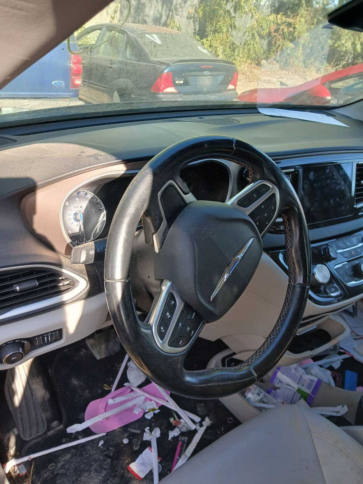 CA_VEHICLE_MEDIA:13090791151:3261368410