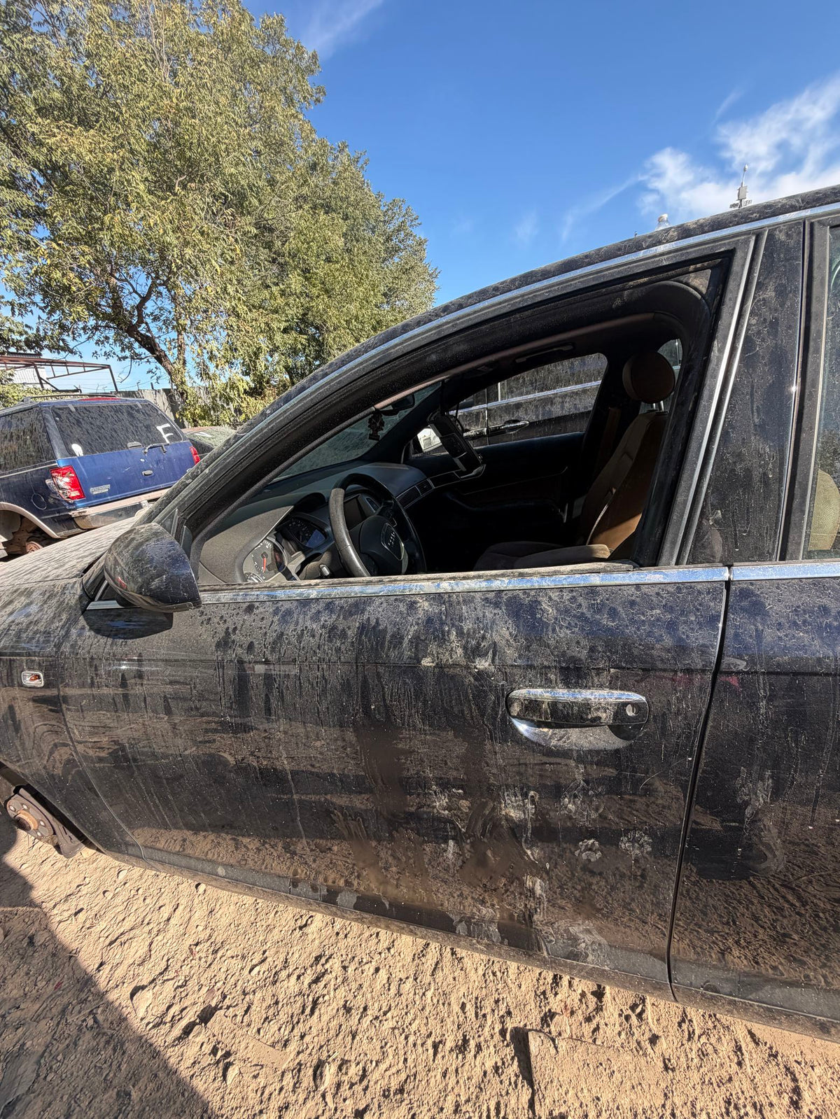 CA_VEHICLE_MEDIA:13090791158:3262635905