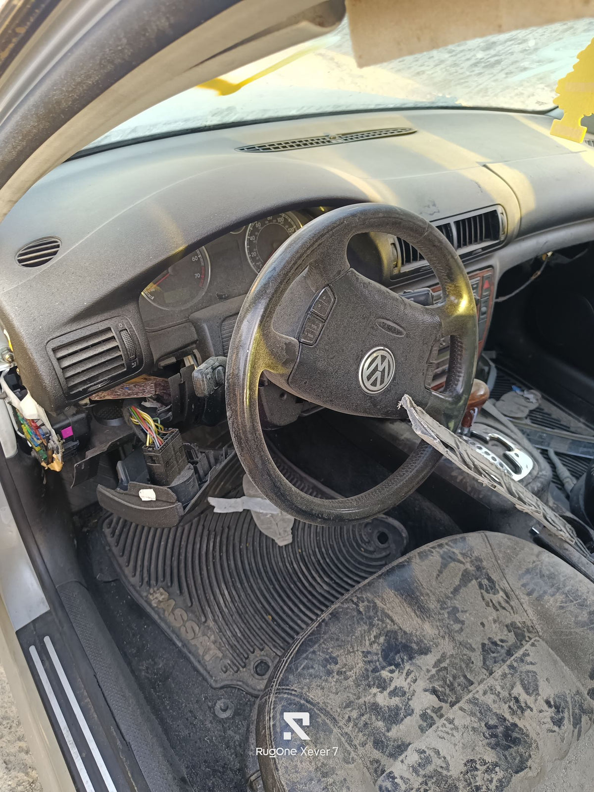 CA_VEHICLE_MEDIA:13090801463:3261077900