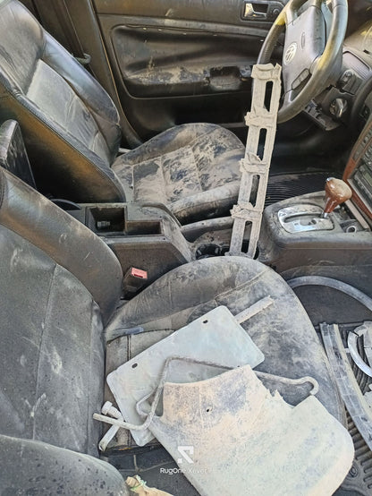 CA_VEHICLE_MEDIA:13090801463:3261078654