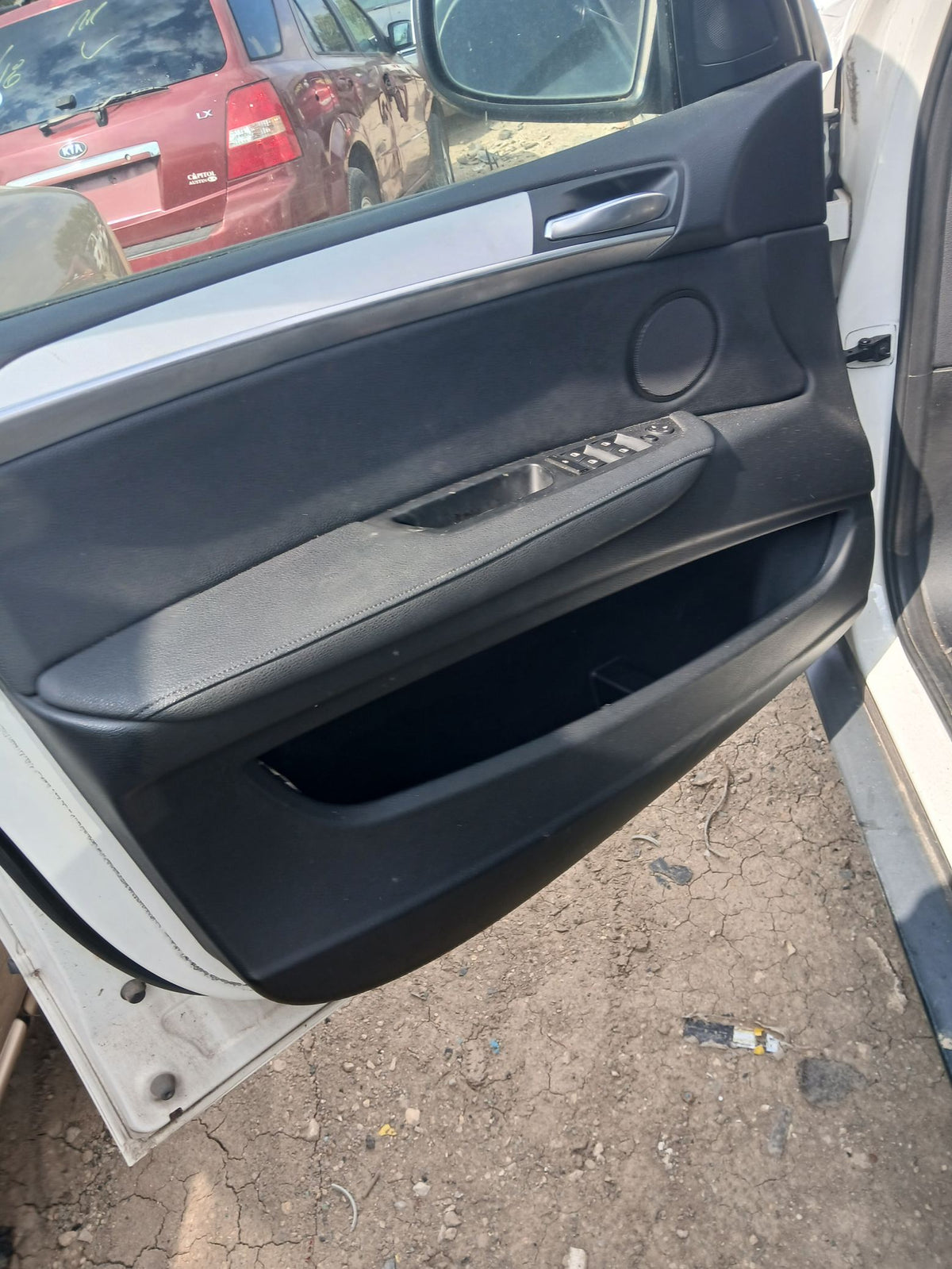 CA_VEHICLE_MEDIA:13146666221:3276916524